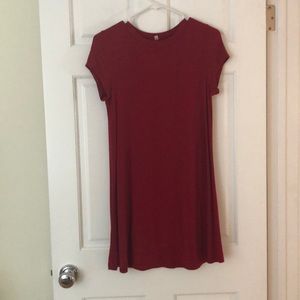 Red T-shirt dress. UNWORN.